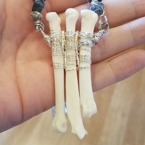 Coyote Foot Bone Sodalite Wrapped Choker - Picture 3 of 12